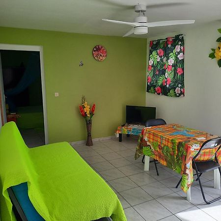 La Casa Binecha Avec Jacuzzi Villa Baillif Buitenkant foto