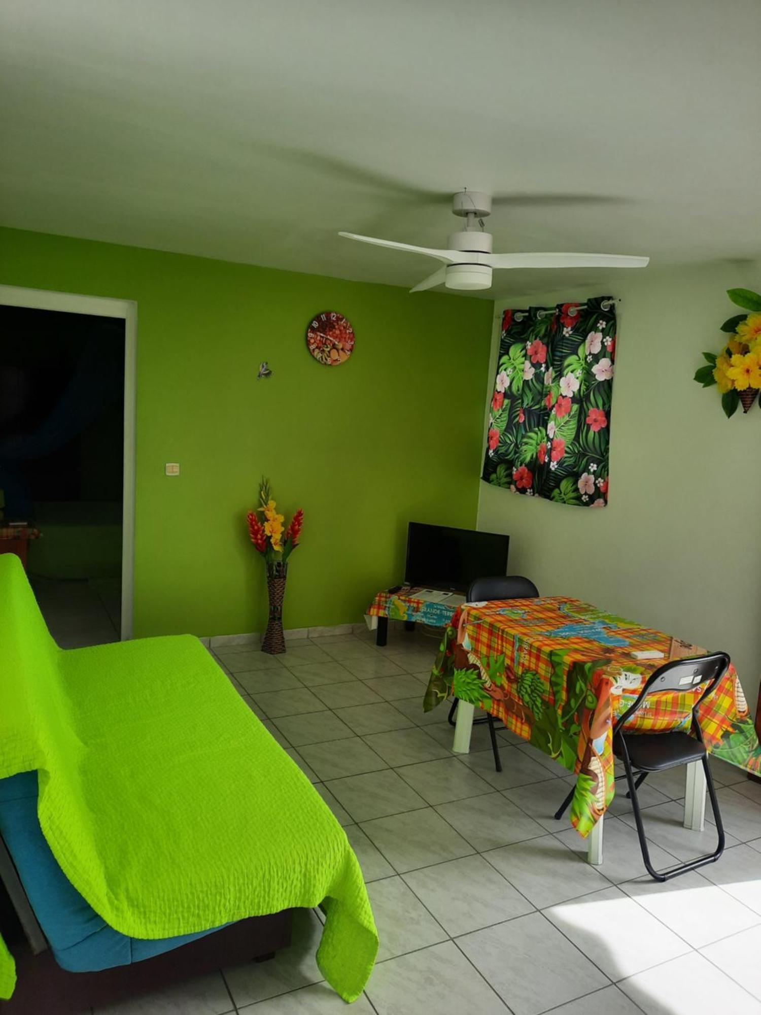 La Casa Binecha Avec Jacuzzi Villa Baillif Buitenkant foto